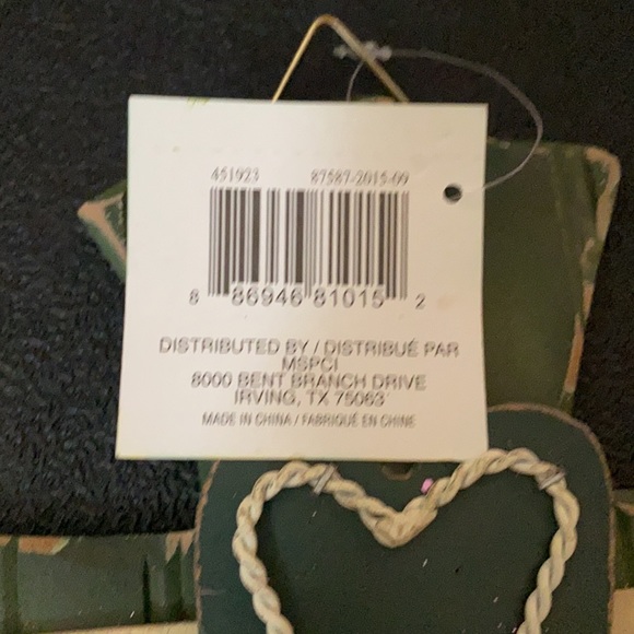 🎈Sale🎈NWT St. Patrick’s Wall Decor With Factory Distressing - Picture 9 of 9